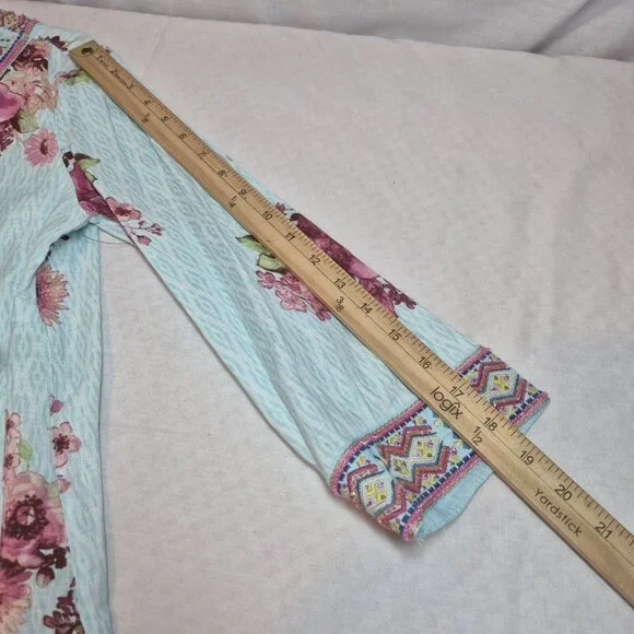 John Mark Women's Size S Floral Print Embroidered and Beaded Tunic Blue Pink 53 - Picture 11 of 14